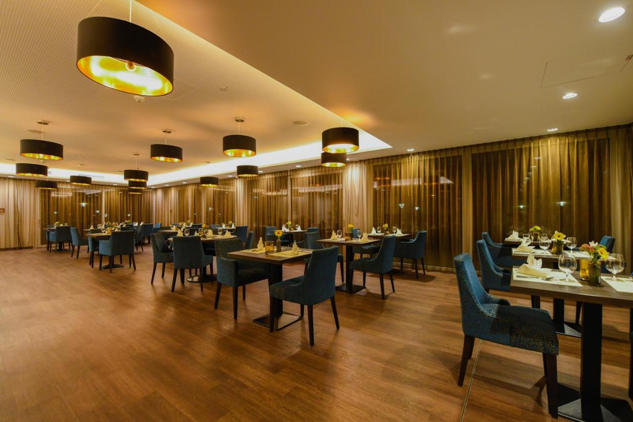 Nuhr Medical - Hotel & Restaurant Senftenberg Eksteriør bilde